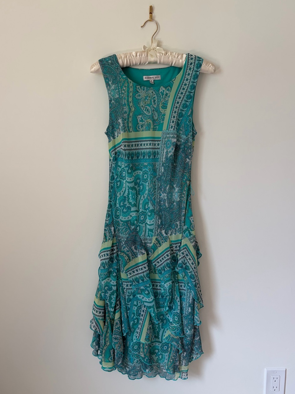 Robbie Bee Teal and Mint Paisley Midi Dress